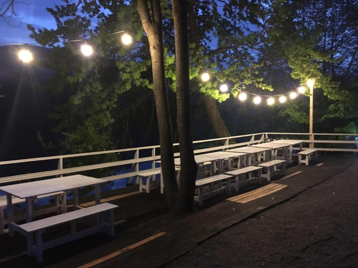 Una Kamp Hotel Bosanska Krupa Ngoại thất bức ảnh