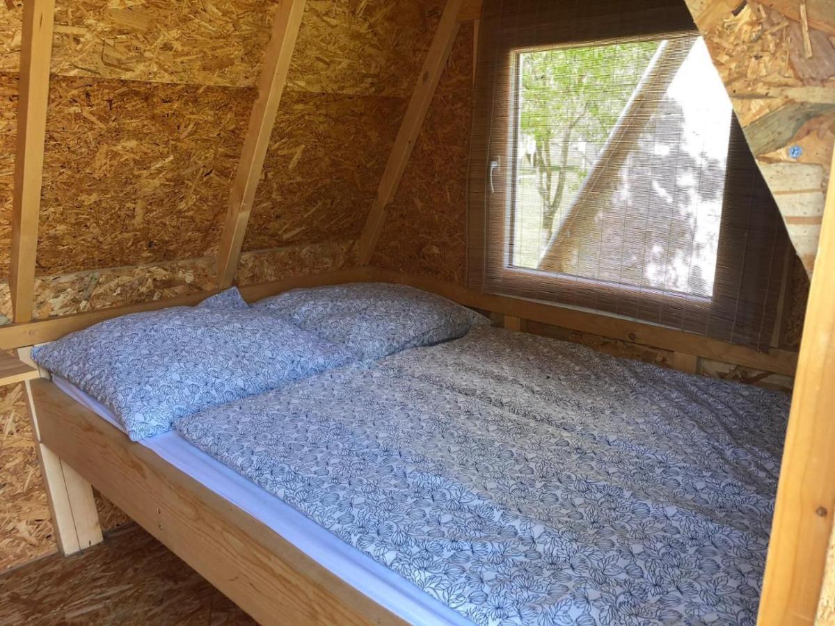 Una Kamp Hotel Bosanska Krupa Ngoại thất bức ảnh
