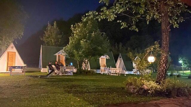 Una Kamp Hotel Bosanska Krupa Ngoại thất bức ảnh