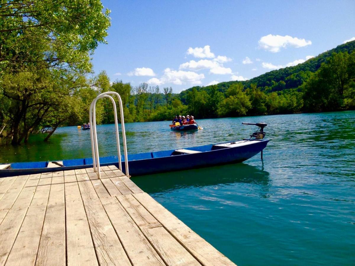 Una Kamp Hotel Bosanska Krupa Ngoại thất bức ảnh