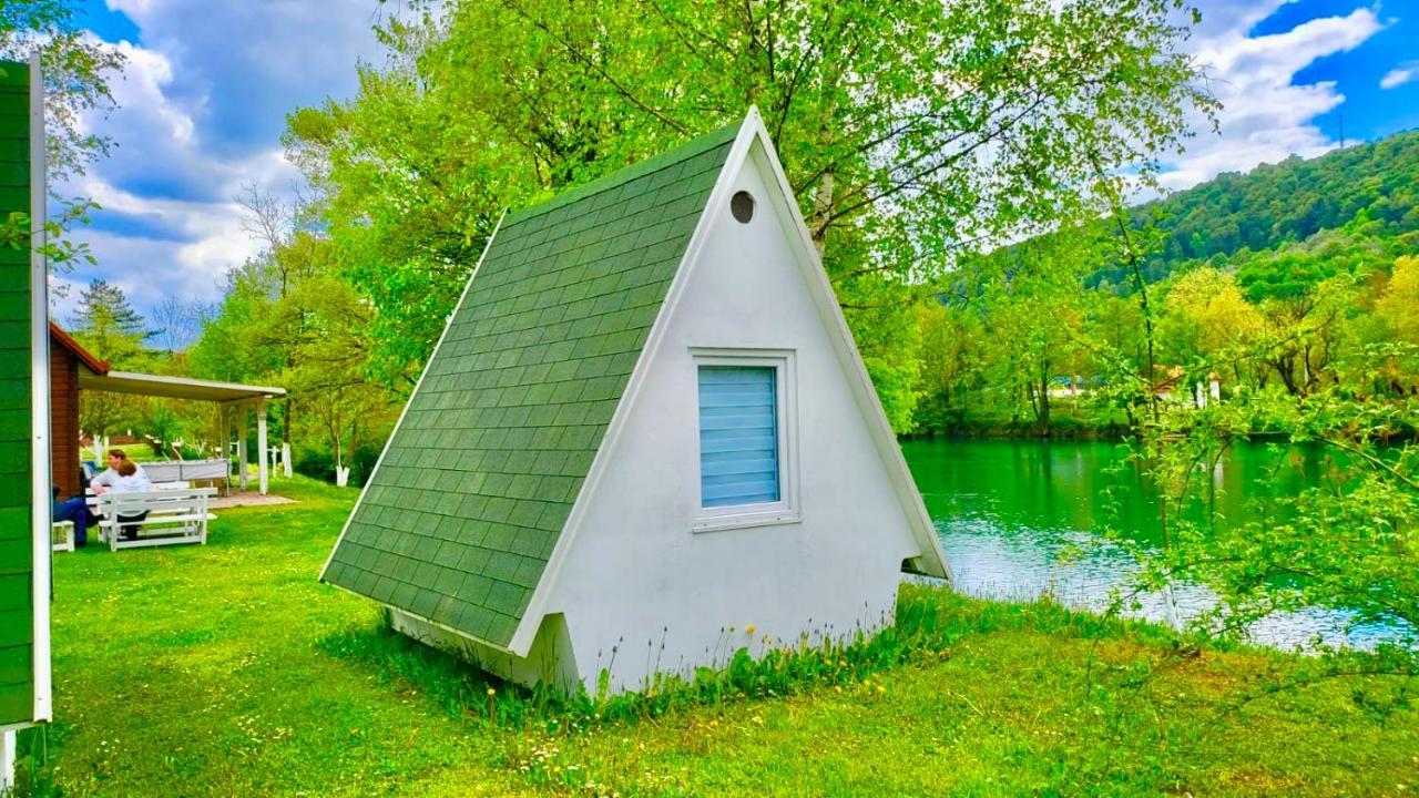 Una Kamp Hotel Bosanska Krupa Ngoại thất bức ảnh